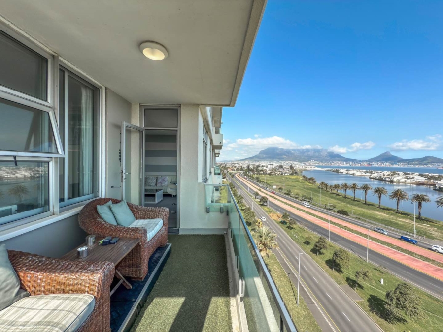 2 Bedroom Property for Sale in Milnerton Western Cape